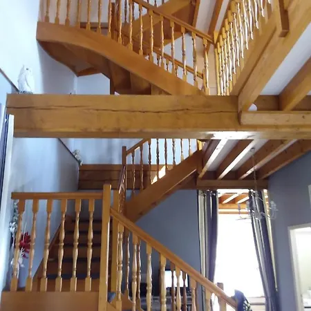 Le Moulin De Meral Montsurs