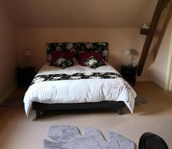 Le Moulin De Meral Quarto em Acomodações Particulares Montsûrs